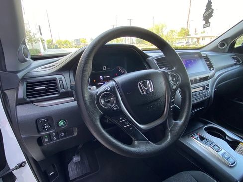 Used 2023 Honda Ridgeline Sport image 16