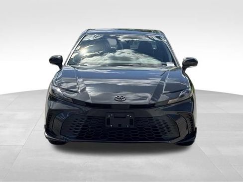 Used 2025 Toyota Camry SE w/ Multimedia Upgrade Package AWD/4WD image 11