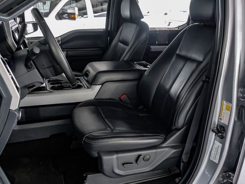 Used 2022 Ford F250 Lariat w/ Lariat Value Package image 30