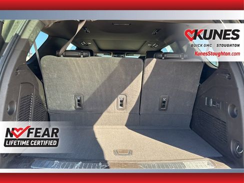 Used 2024 GMC Yukon Denali w/ Denali Reserve Package image 45