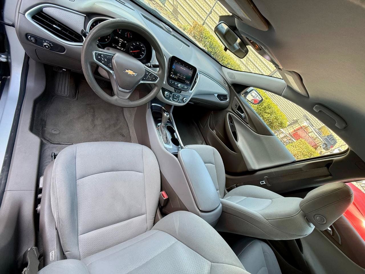 Used 2020 Chevrolet Malibu LS w/ Driver Confidence Package II FWD image 13