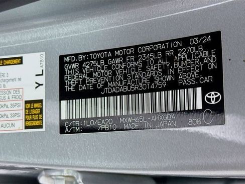 Used 2024 Toyota Prius XLE AWD/4WD image 31