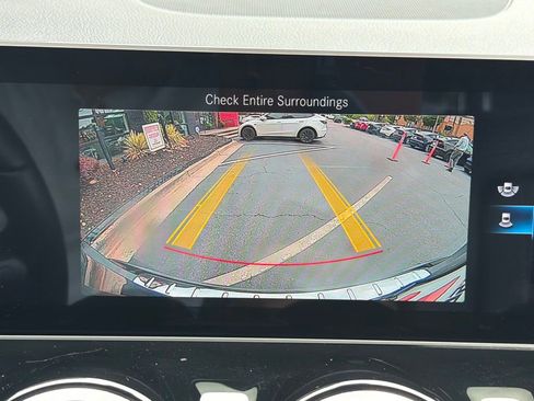 Used 2021 Mercedes-Benz GLA 250 w/ Premium Package image 52
