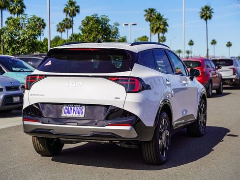 New 2026 Kia Sportage SX AWD/4WD image 7