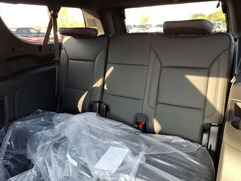 New 2026 Chevrolet Suburban High Country w/ Sun And Tow Package AWD/4WD image 11