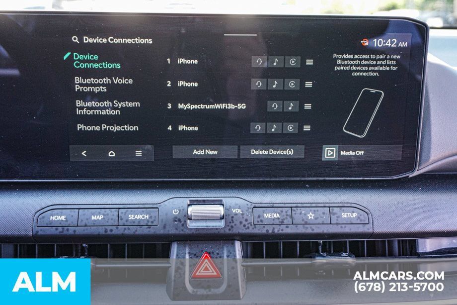 Used 2025 Kia K4 FWD image 36