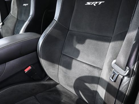 Used 2018 Dodge Durango SRT w/ Technology Group image 29