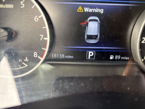 Used 2023 Nissan Murano SL AWD/4WD image 12