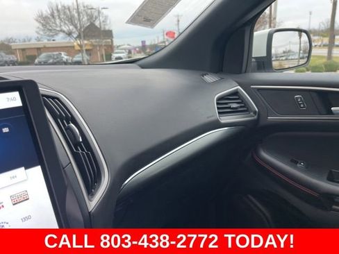 Used 2022 Ford Edge ST-Line AWD/4WD image 28