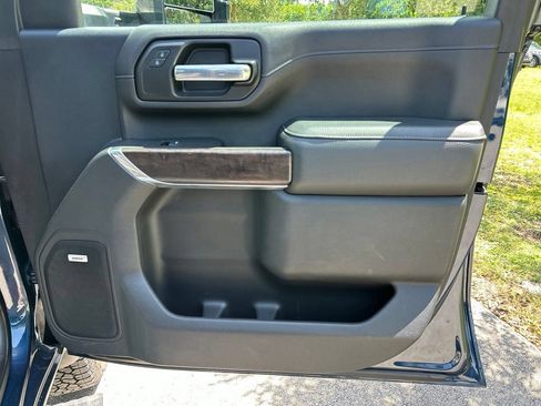 Used 2021 GMC Sierra 2500 Denali w/ Denali Ultimate Package AWD/4WD image 40