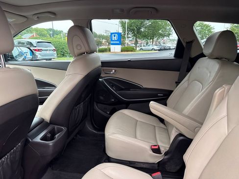 Used 2019 Hyundai Santa Fe XL FWD image 21
