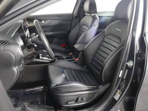 Used 2023 Kia Forte GT-Line w/ GT-Line Premium Package image 31
