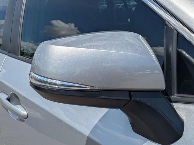 Used 2025 Toyota RAV4 XLE FWD image 11