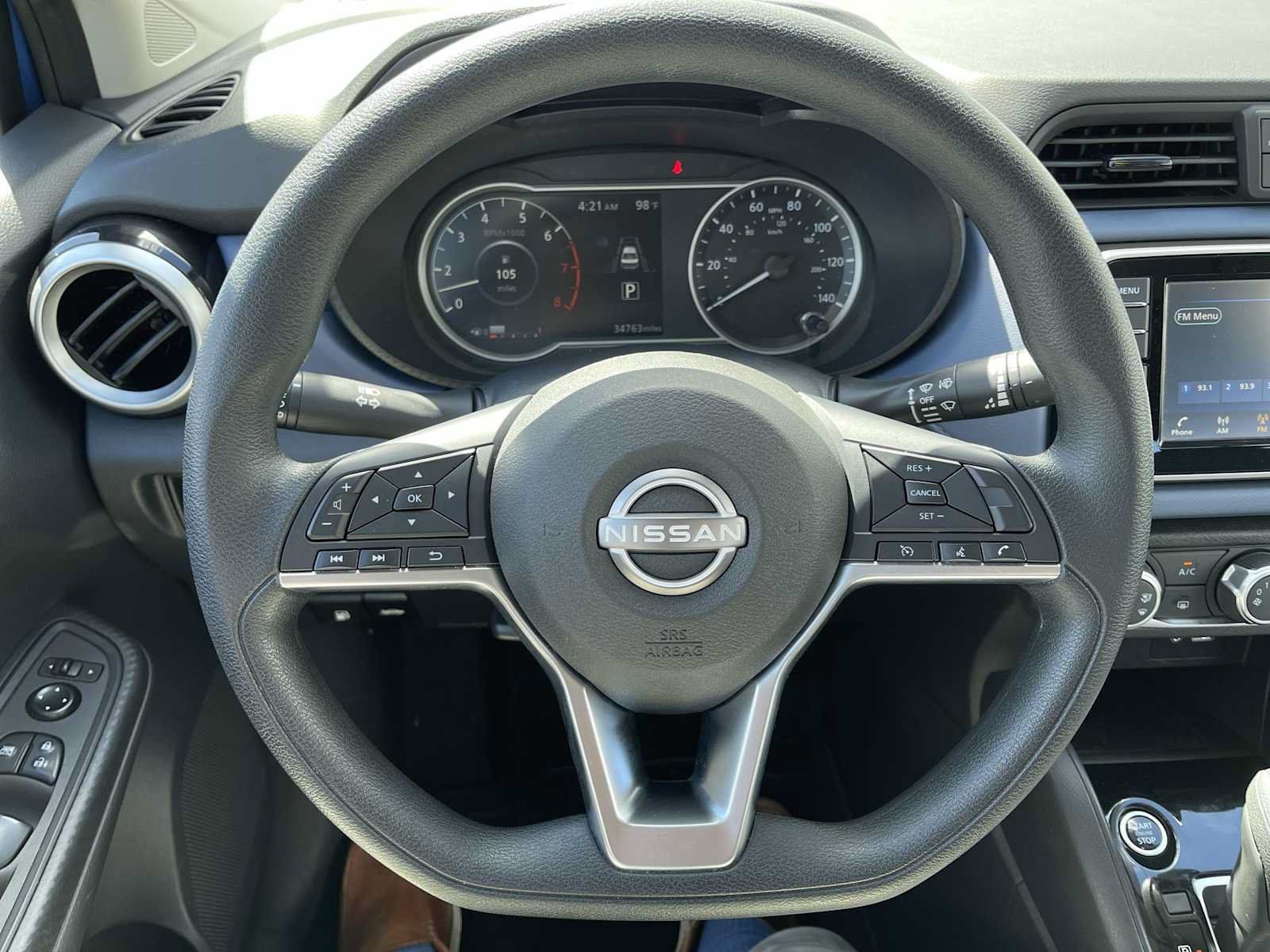 Used 2023 Nissan Versa SV FWD image 11