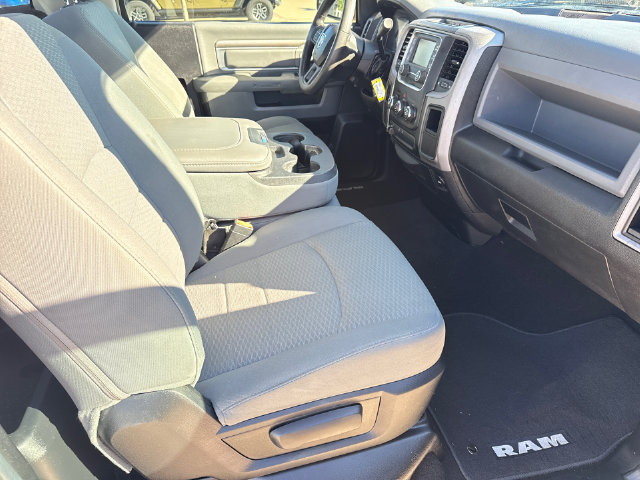 Used 2014 RAM 2500 Tradesman w/ Chrome Appearance Group RWD image 22