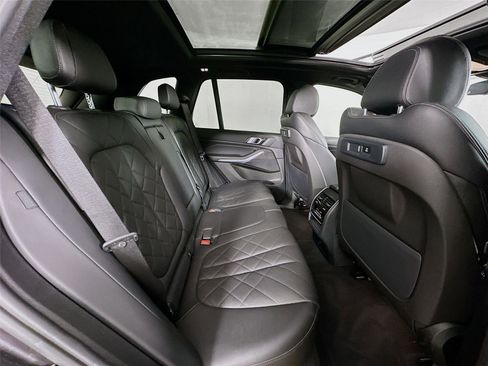 Certified 2023 BMW X5 xDrive40i w/ Premium Package image 28