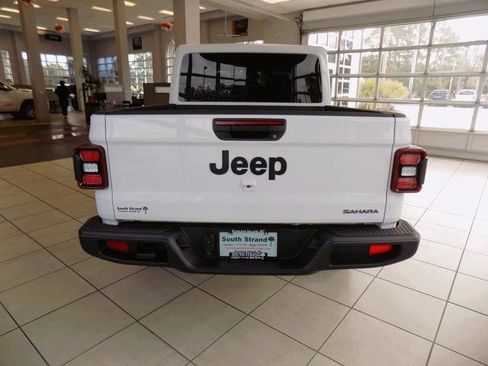 New 2026 Jeep Gladiator Sport AWD/4WD image 6