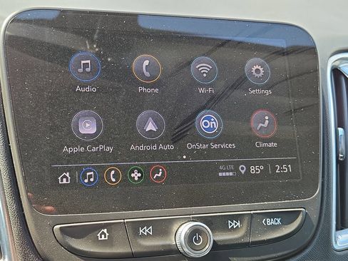 Used 2021 Chevrolet Malibu LT FWD image 30