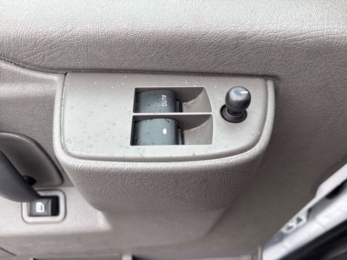 Used 2022 Chevrolet Express 2500 Extended w/ Driver Convenience Package image 21