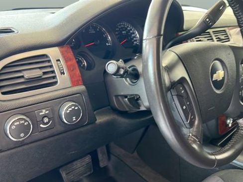Used 2010 Chevrolet Tahoe LS w/ Interior Plus Package AWD/4WD image 10