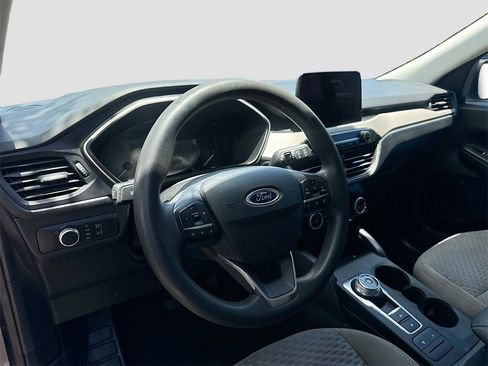 Used 2021 Ford Escape SE image 10