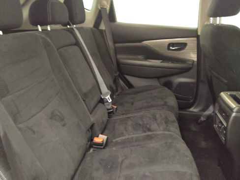 Used 2018 Nissan Murano SV FWD image 19