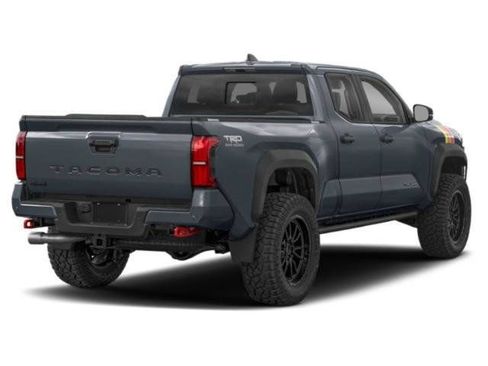 Certified 2026 Toyota Tacoma TRD Off-Road AWD/4WD image 2
