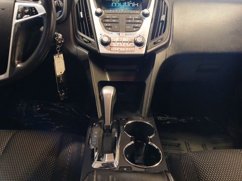 Used 2015 Chevrolet Equinox LT w/ Driver Convenience Package image 11