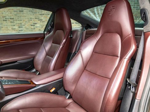 Used 2015 Porsche 911 4 Coupe image 40