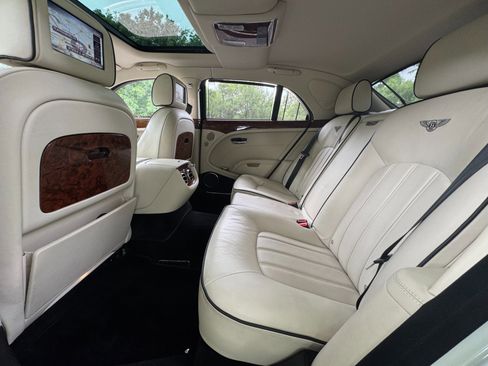 Used 2013 Bentley Mulsanne w/ Rear Entertainment Pkg image 63
