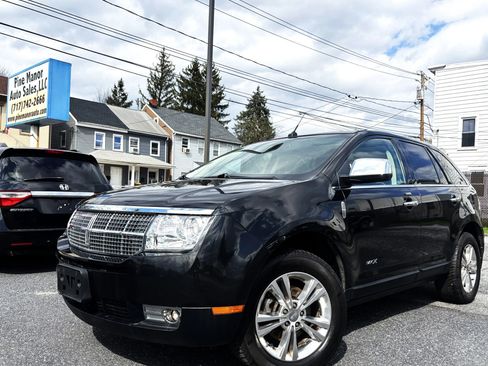 Used 2010 Lincoln MKX AWD image 1