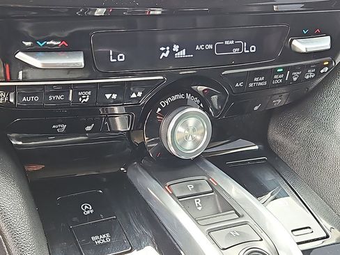 Used 2023 Acura MDX FWD image 21