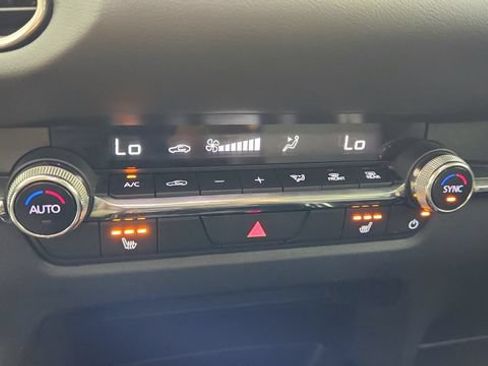 Used 2025 MAZDA CX-30 AWD 2.5 S w/ Preferred Package image 18