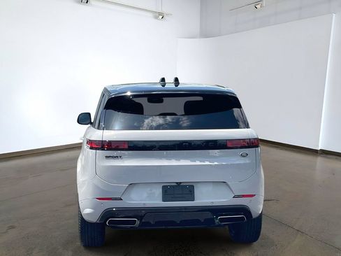 Used 2023 Land Rover Range Rover Sport SE Dynamic AWD/4WD image 5