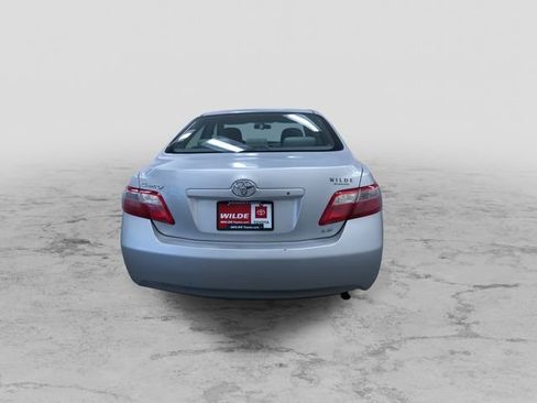 Used 2009 Toyota Camry LE image 9