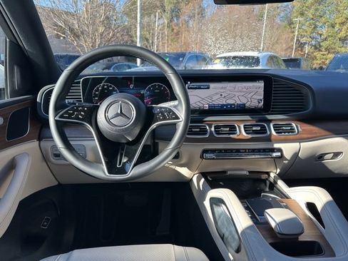 Used 2025 Mercedes-Benz GLE 450 GLE 450 image 11