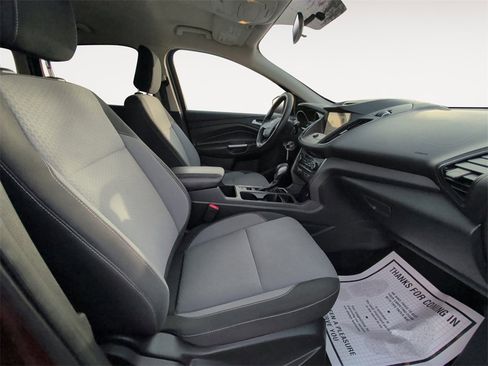 Used 2018 Ford Escape SE w/ SE Sync 3 Package image 15