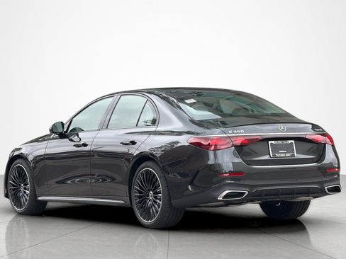New 2026 Mercedes-Benz E 450 4MATIC Sedan image 3
