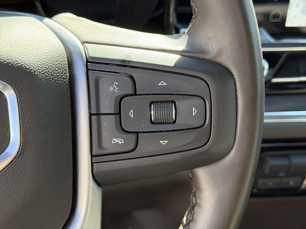 Used 2026 GMC Sierra 1500 SLT RWD image 36