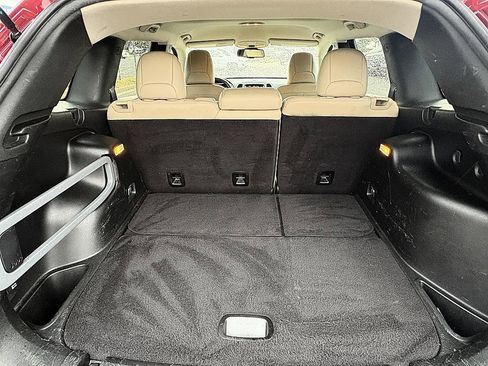 Used 2017 Jeep Cherokee Limited FWD image 10