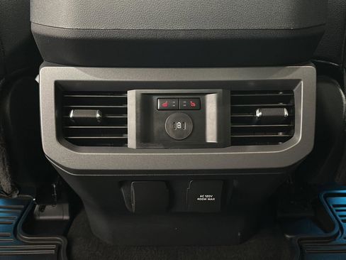 Used 2024 Ford F350 Lariat w/ Lariat Ultimate Package image 22