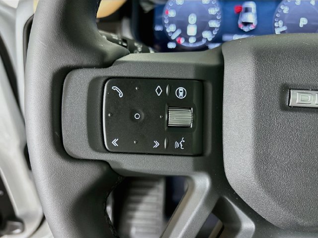 New 2026 Land Rover Defender 110 S AWD/4WD image 10