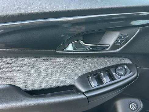 Used 2024 Chevrolet TrailBlazer LT w/ Convenience Package image 11