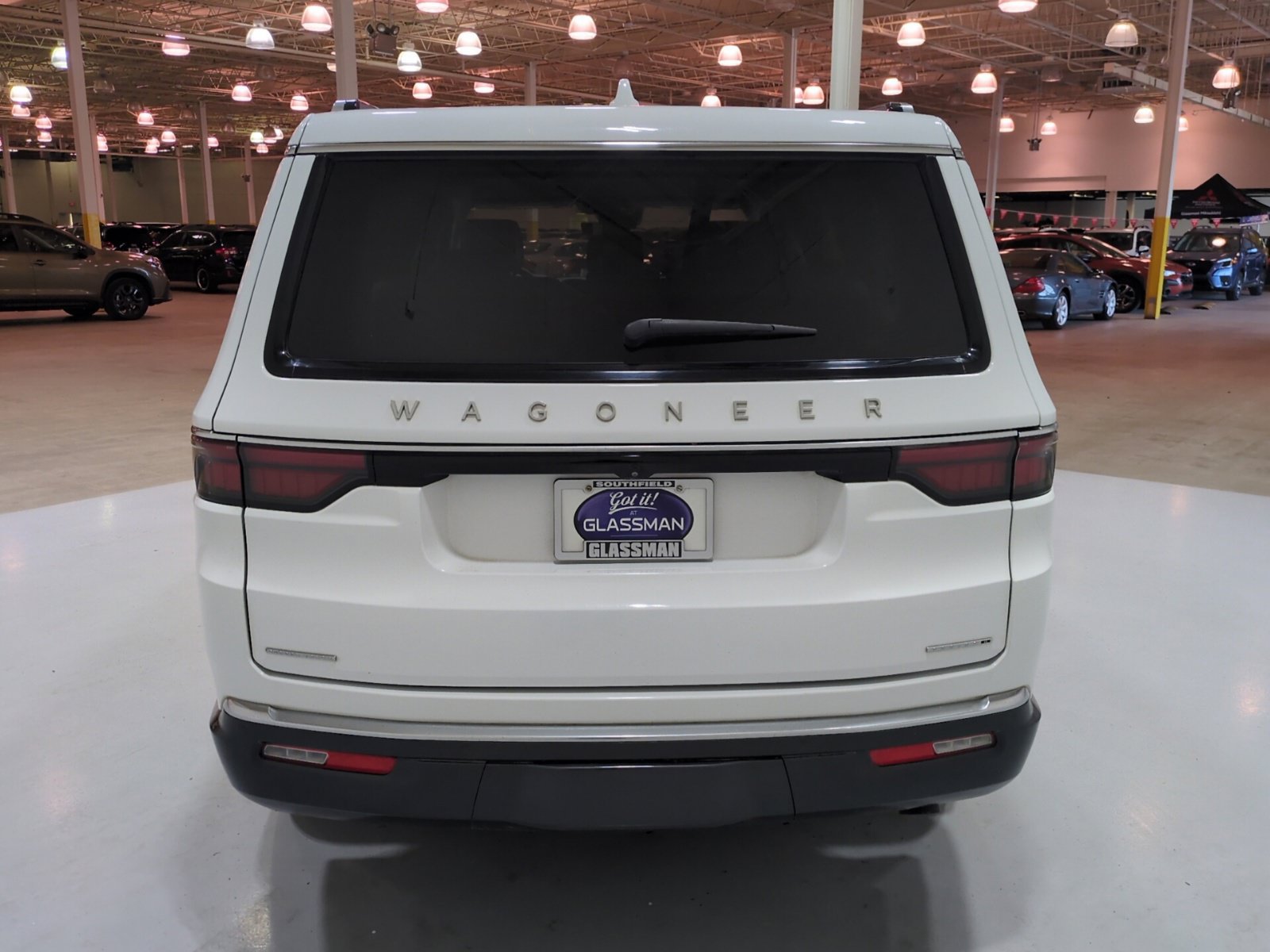Used 2022 Jeep Wagoneer Series II AWD/4WD image 5