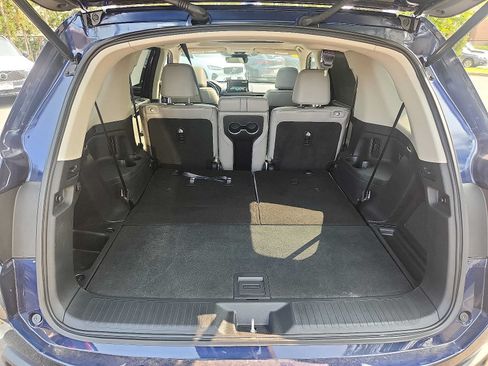 Used 2024 Honda Pilot Touring image 27