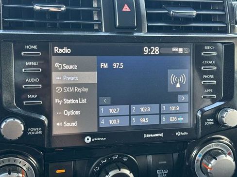 Certified 2024 Toyota 4Runner TRD Off-Road image 20