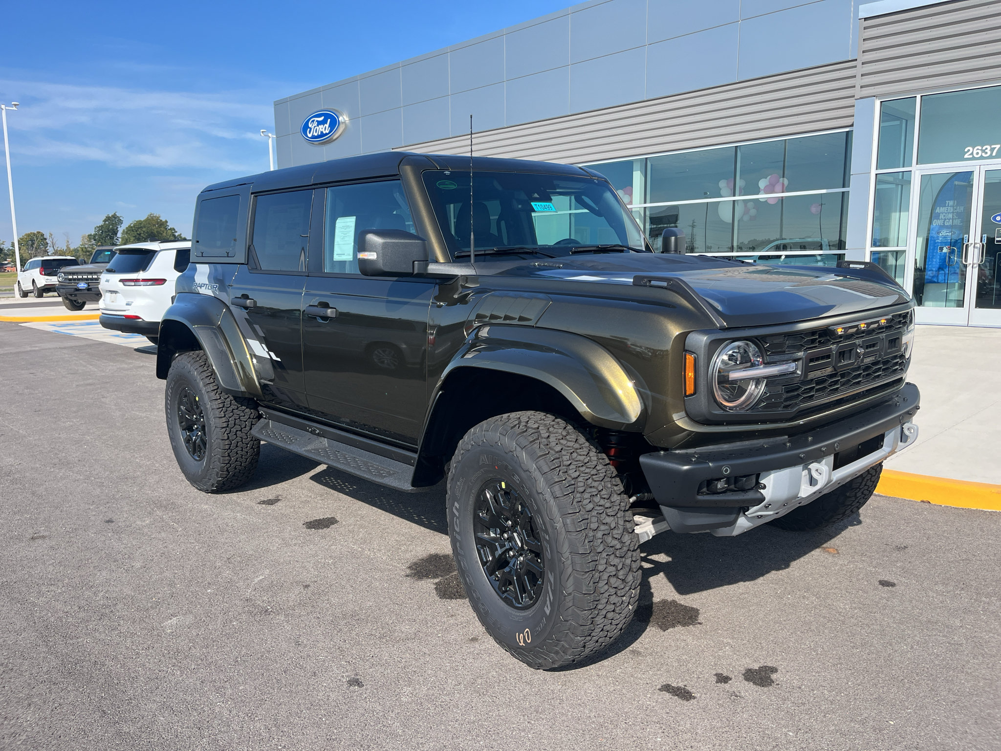 New 2026 Ford Bronco Raptor AWD/4WD image 3