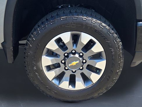 New 2026 Chevrolet Silverado 2500 Custom w/ Custom Convenience Package AWD/4WD image 10