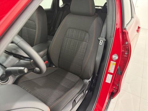 Used 2025 Honda HR-V Sport image 13