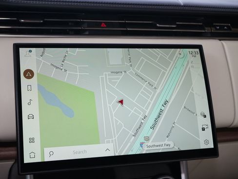 Used 2023 Land Rover Range Rover Autobiography image 9